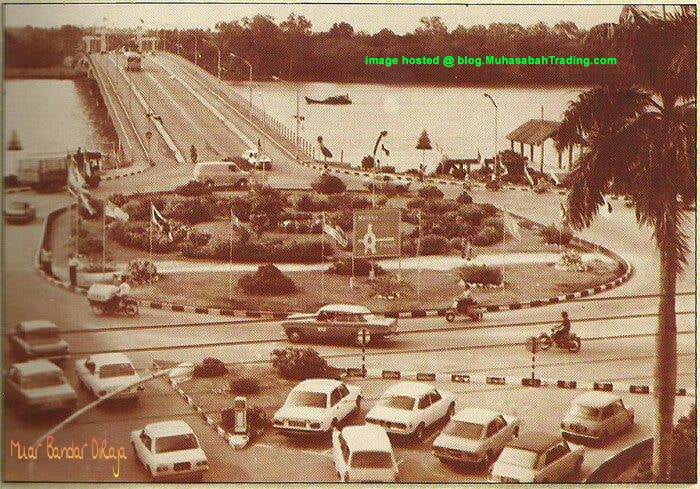 gambar lama bandare muar jambatan